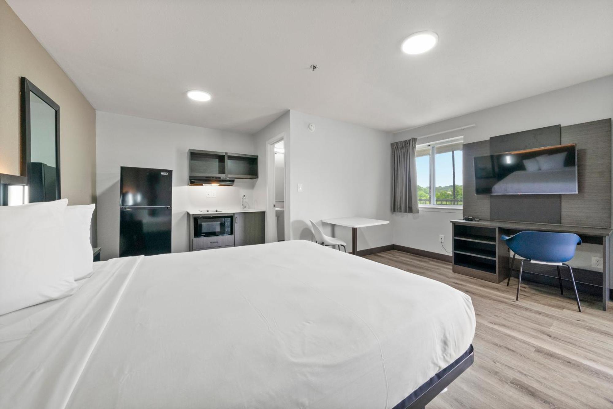 Efficiency Lodge Калъмбъс Екстериор снимка